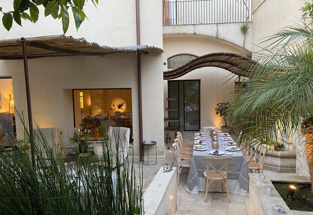 Palazzo Maresgallo Suites & Spa Lecce Buitenkant foto